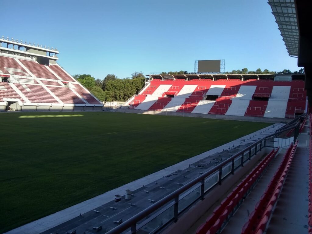 Flamengo pateó el tablero: reclama que le den por ganada la serie por la inclusión de Marcos Rojo