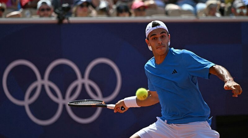 Cerúndolo arrasó en Bruselas, se metió en semis y va por su tercera final del año