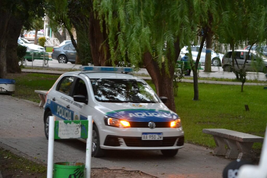Esquel: detuvieron a un bioquímico de 71 años por mantener encerrada a su familia