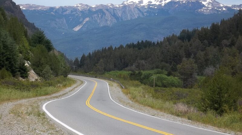 Imputaron a un conductor por el choque frontal en Ruta 40 que dejó tres heridos en Bariloche
