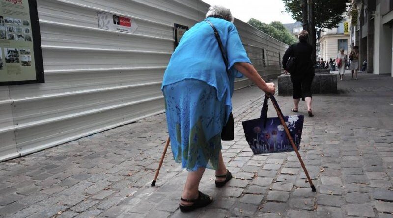 Tragedia en Añatuya: una mujer de 73 años murió atragantada mientras almorzaba en la casa de su nuera