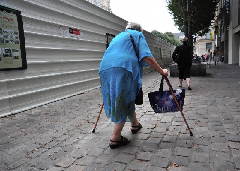 Tragedia en Añatuya: una mujer de 73 años murió atragantada mientras almorzaba en la casa de su nuera